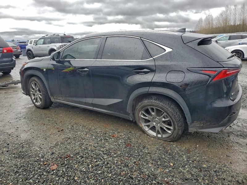 Фото 2 - LEXUS NX