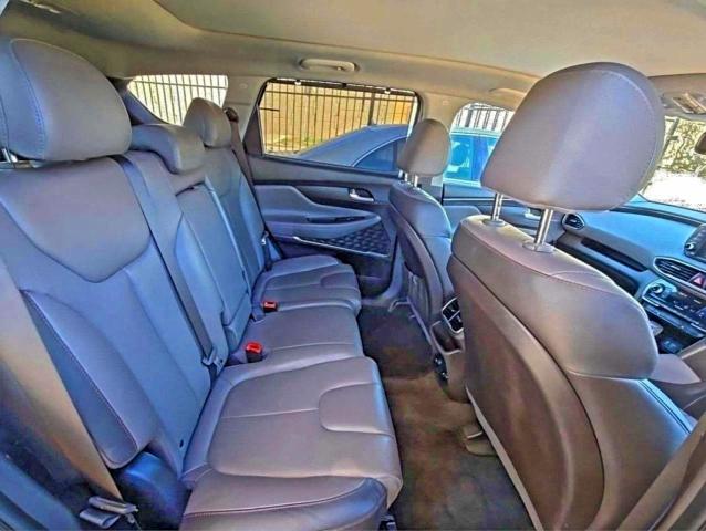 Фото 6 - HYUNDAI SANTA FE