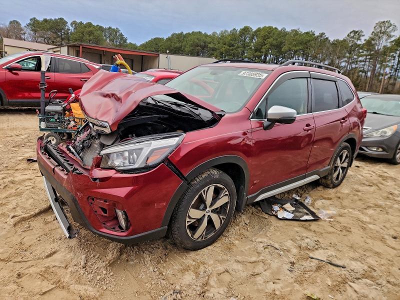 Фото 1 - SUBARU FORESTER