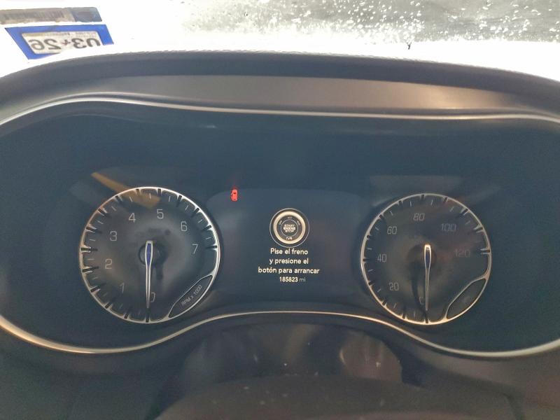 Фото 9 - CHRYSLER PACIFICA