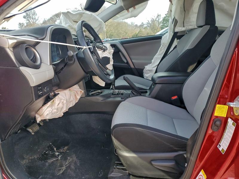 Фото 7 - TOYOTA RAV4