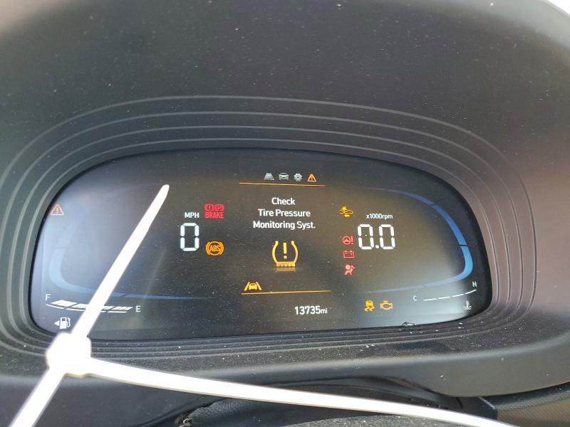 Фото 9 - HYUNDAI VENUE