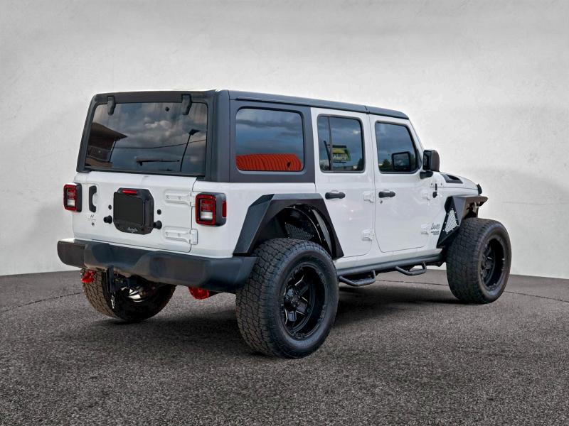 Фото 4 - JEEP WRANGLER