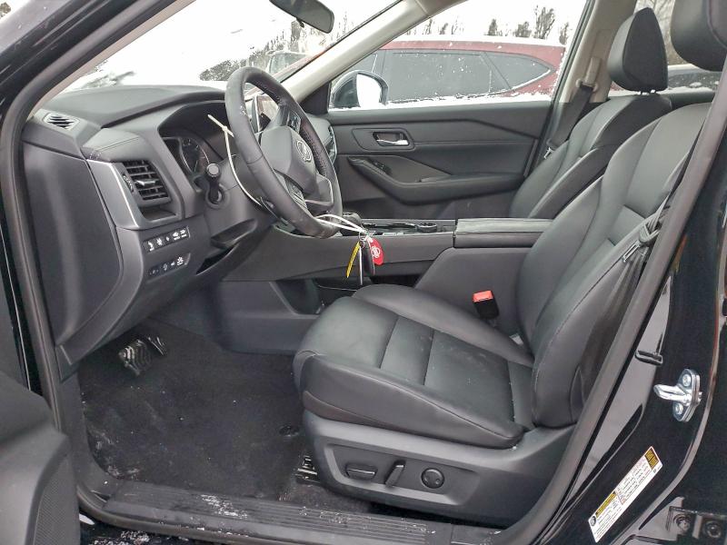 Фото 7 - NISSAN ROGUE