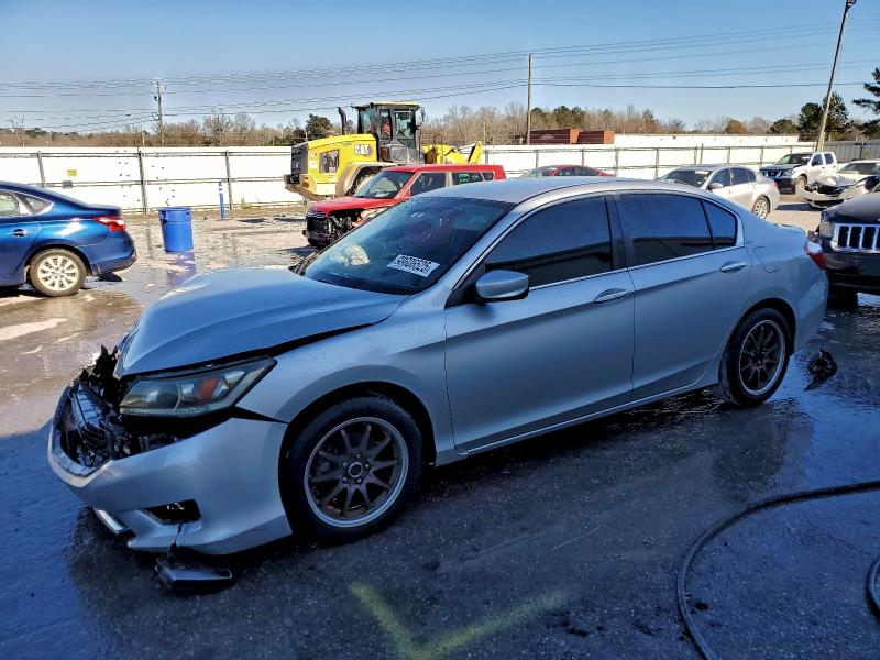 Фото 1 - HONDA ACCORD