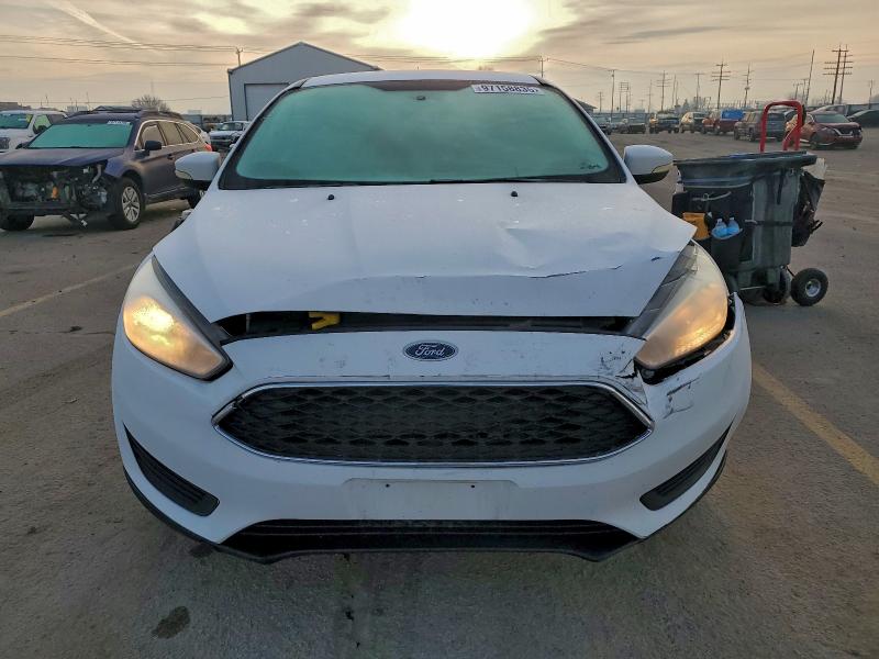 Фото 5 - FORD FOCUS