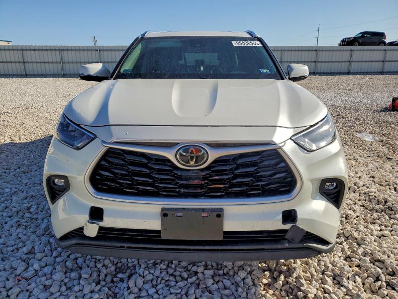 Фото 5 - TOYOTA HIGHLANDER