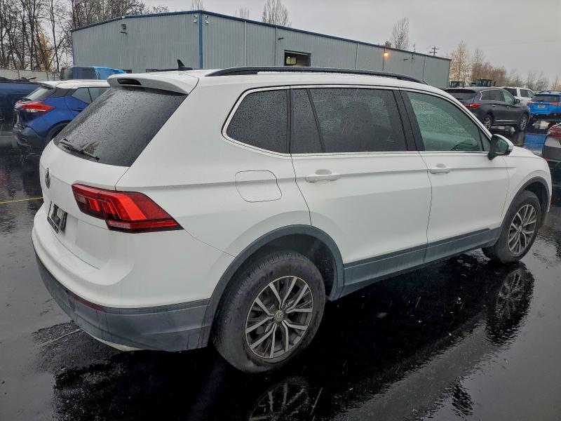 Фото 3 - VOLKSWAGEN TIGUAN