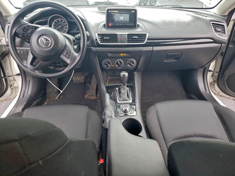 Фото 8 - MAZDA 3