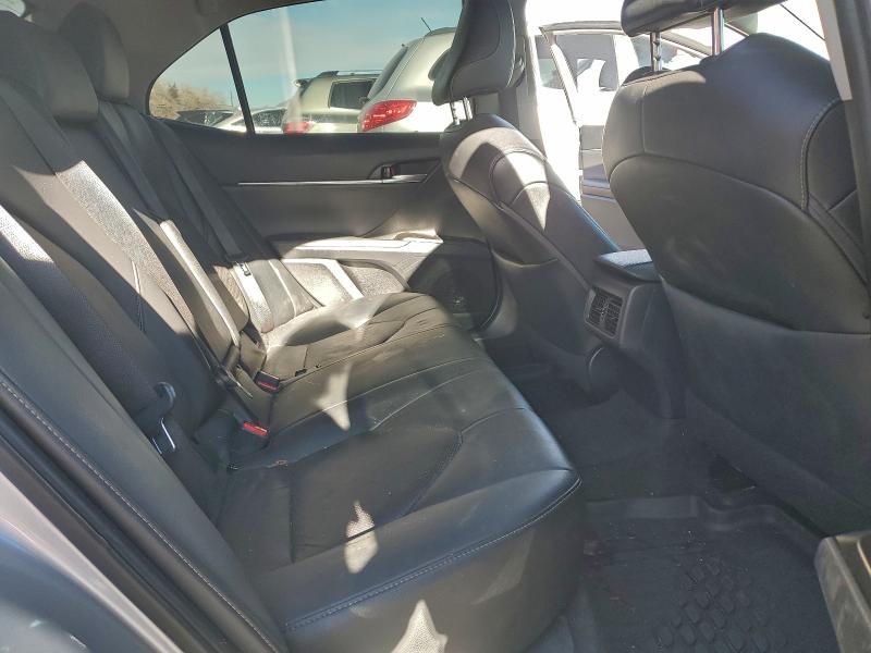 Фото 10 - TOYOTA CAMRY