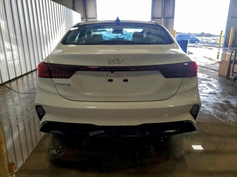 Фото 6 - KIA FORTE