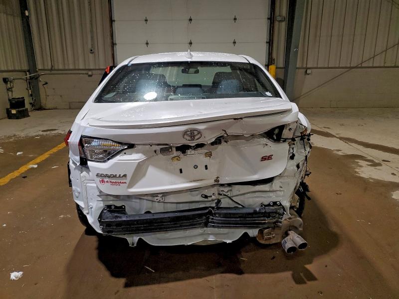 Фото 6 - TOYOTA COROLLA