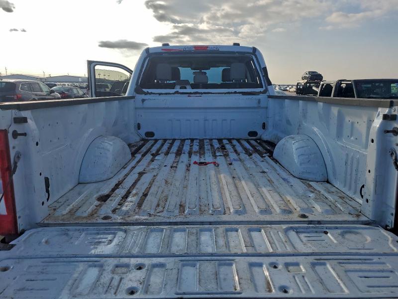 Фото 10 - FORD F350