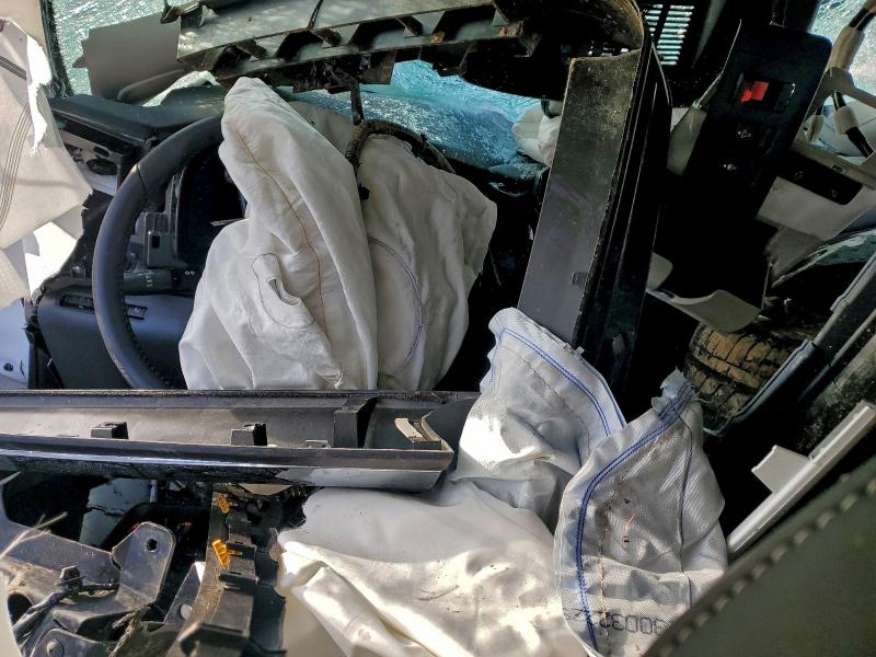 Фото 8 - NISSAN PATHFINDER