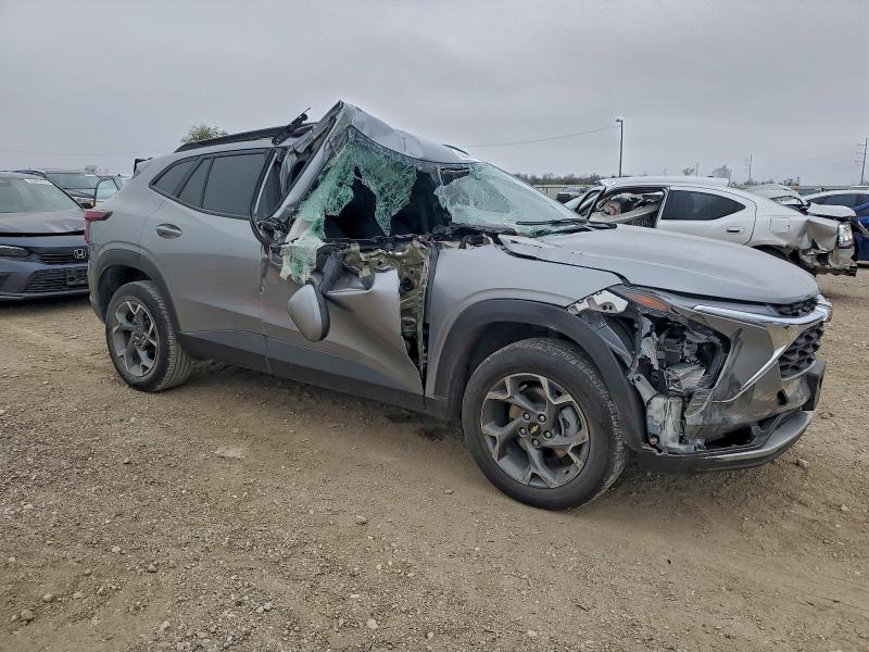 Фото 4 - CHEVROLET TRAX