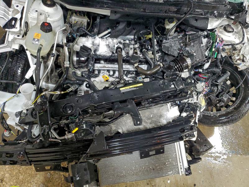 Фото 11 - NISSAN KICKS