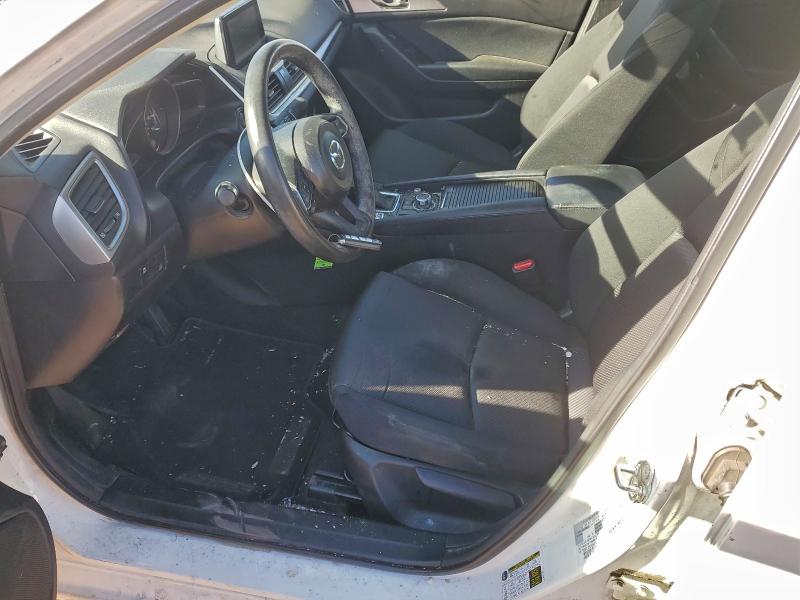 Фото 7 - MAZDA 3