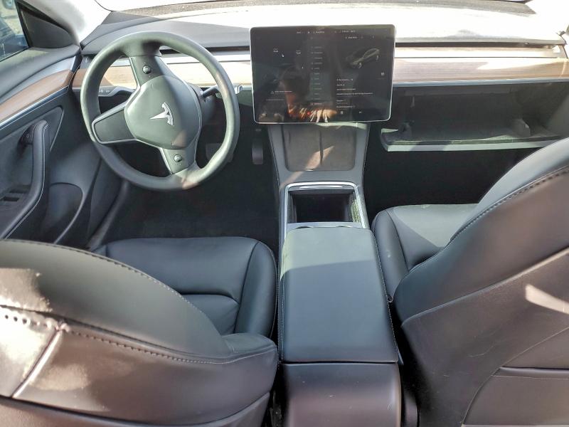 Фото 8 - TESLA MODEL 3