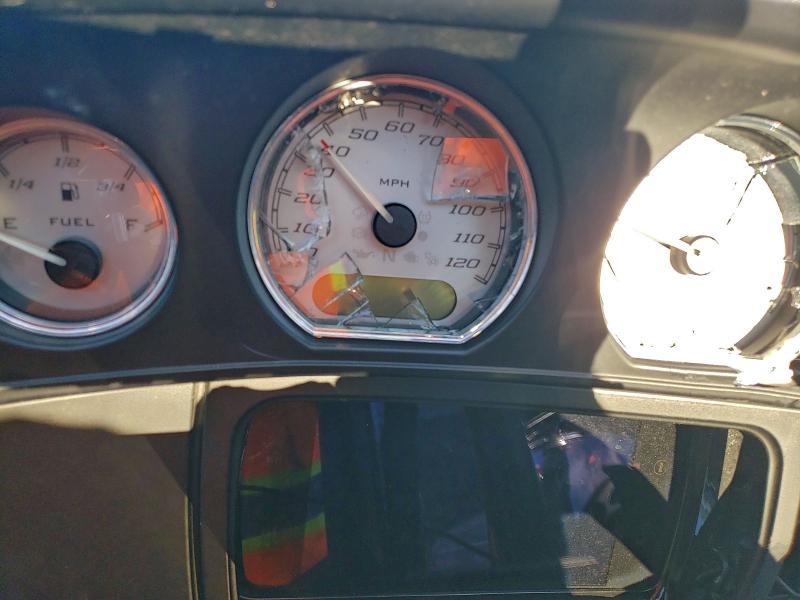 HARLEY-DAVIDSON FL 2020