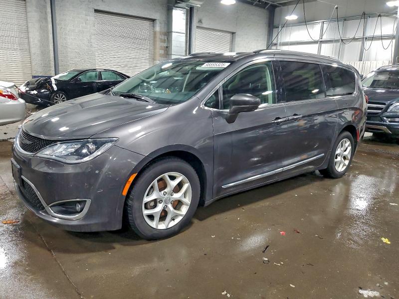 Фото 1 - CHRYSLER PACIFICA