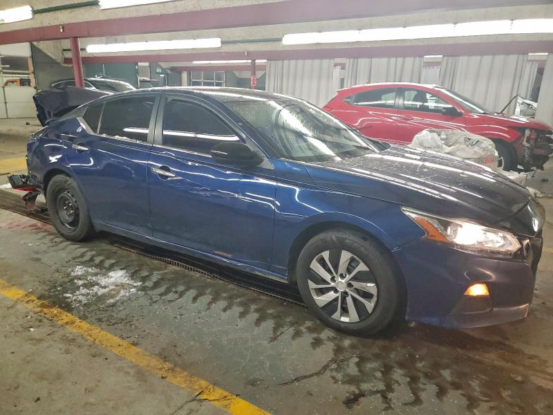 Фото 4 - NISSAN ALTIMA