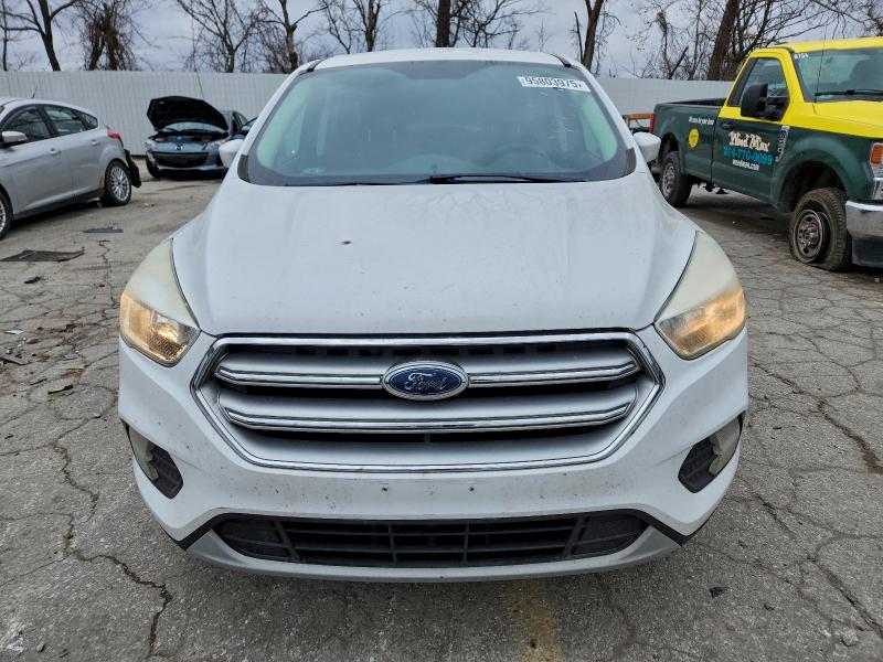 Фото 5 - FORD ESCAPE