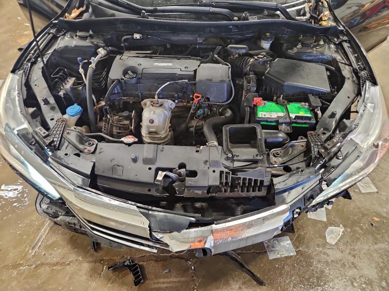 Фото 11 - HONDA ACCORD