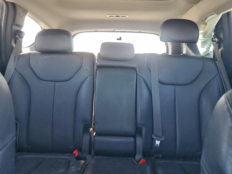 Фото 10 - HYUNDAI SANTA FE