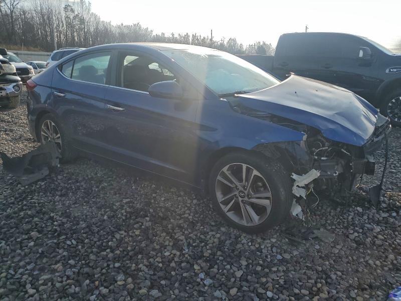 Фото 4 - HYUNDAI ELANTRA