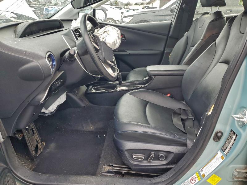 Фото 7 - TOYOTA PRIUS