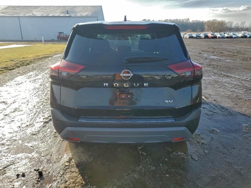 Фото 6 - NISSAN ROGUE