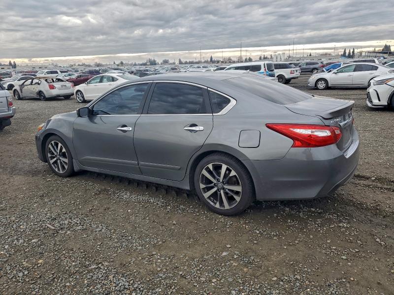 Фото 2 - NISSAN ALTIMA