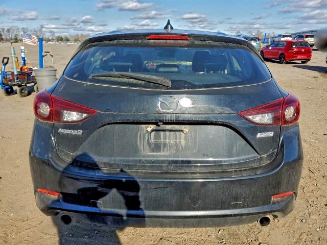 Фото 6 - MAZDA 3