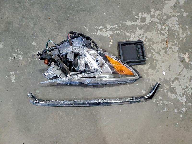 Фото 13 - SUBARU OUTBACK