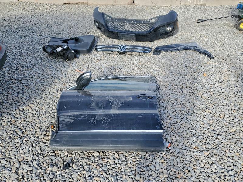 Фото 13 - VOLKSWAGEN TIGUAN