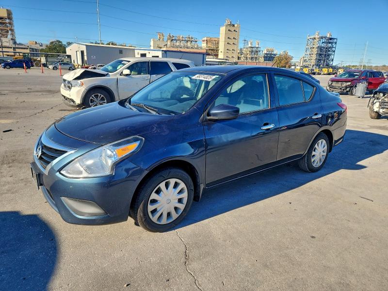 Фото 1 - NISSAN VERSA