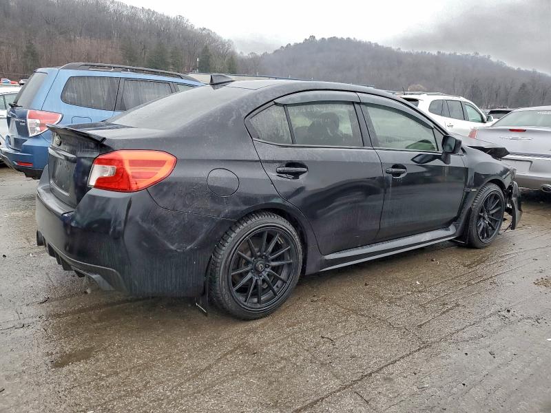 Фото 3 - SUBARU WRX