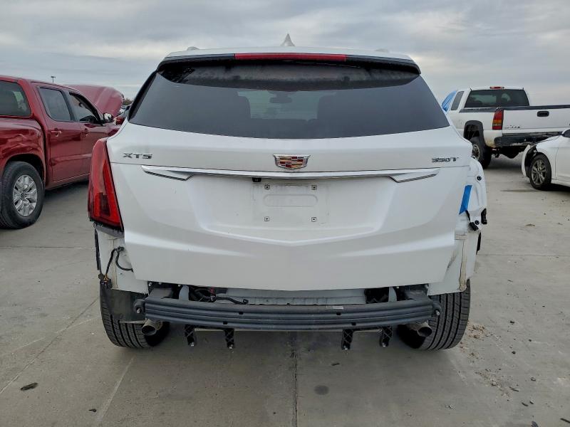 Фото 6 - CADILLAC XT5