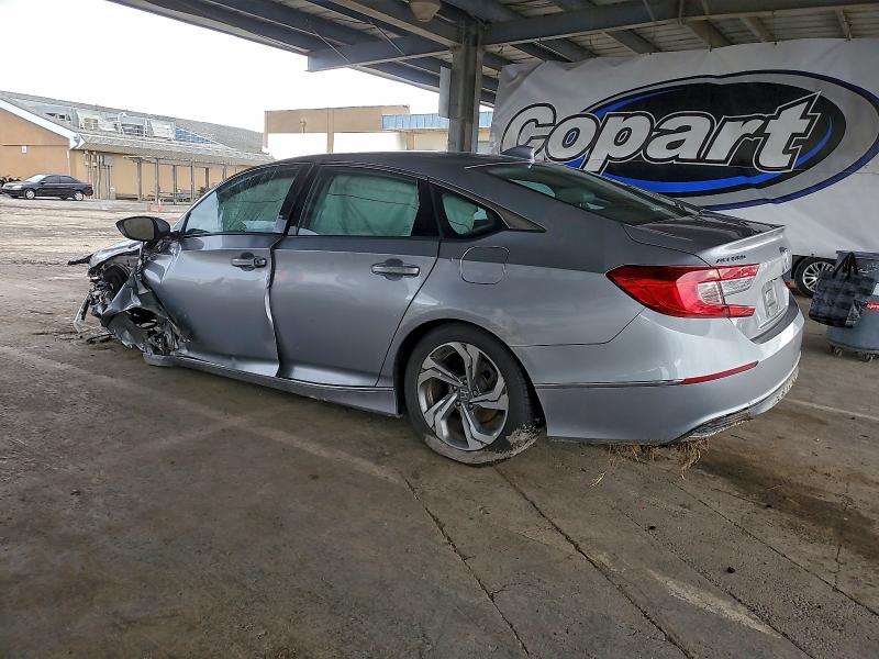 Фото 2 - HONDA ACCORD