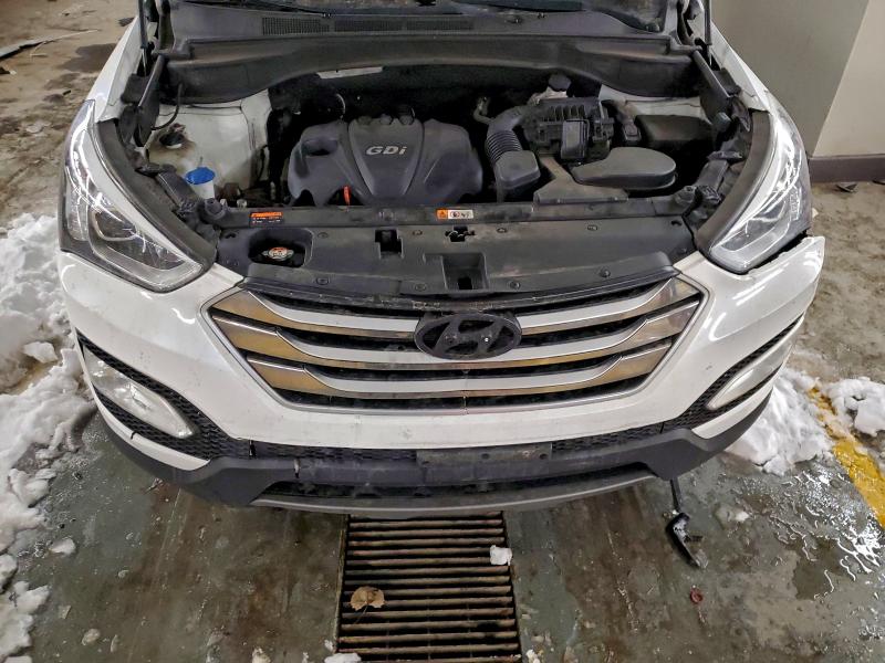 Фото 12 - HYUNDAI SANTA FE