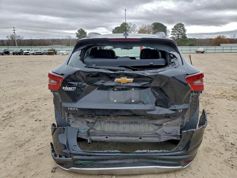 Фото 6 - CHEVROLET TRAX