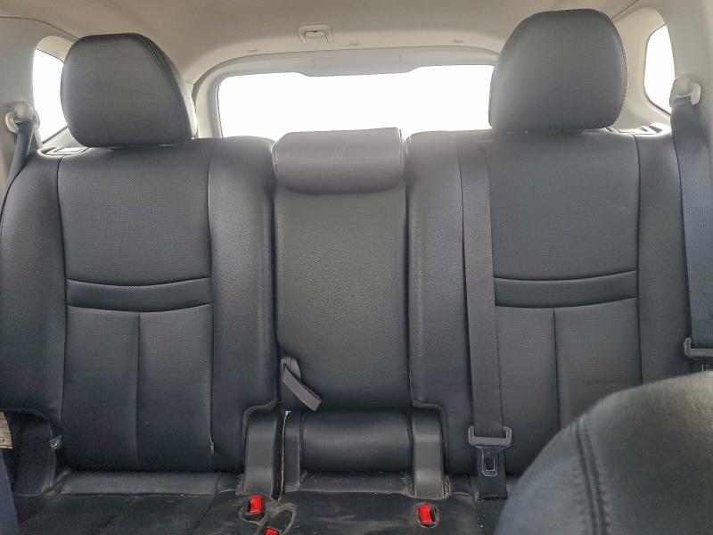 Фото 10 - NISSAN ROGUE