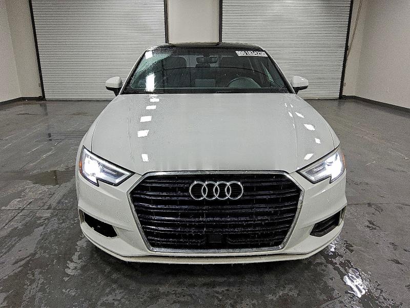 Фото 5 - AUDI A3