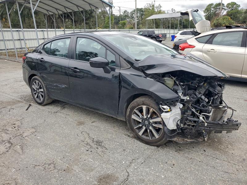 Фото 4 - NISSAN VERSA