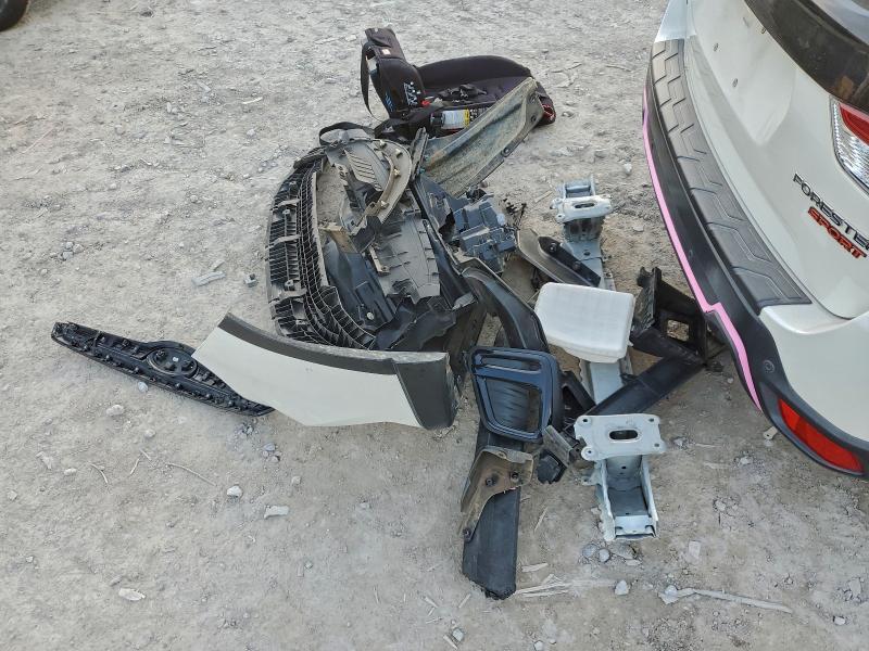 Фото 13 - SUBARU FORESTER