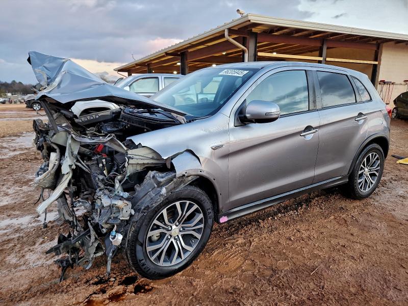 Фото 1 - MITSUBISHI OUTLANDER