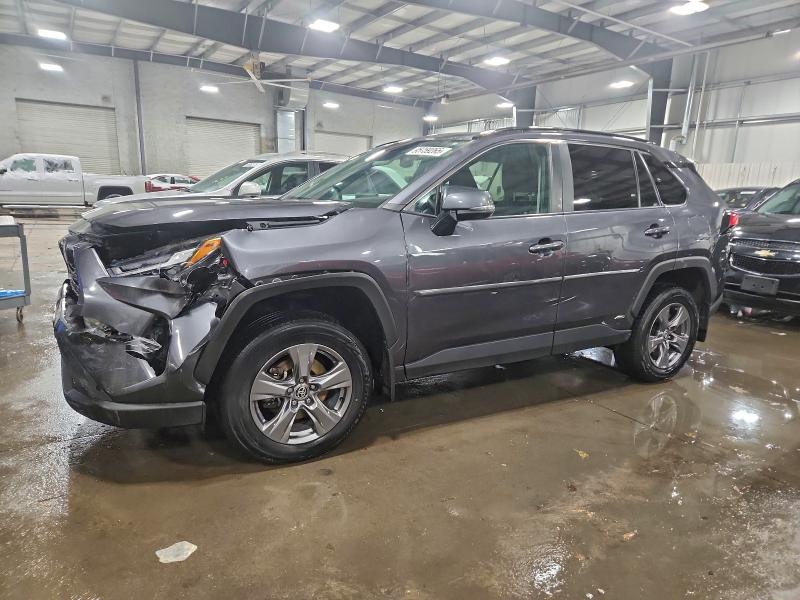 Фото 1 - TOYOTA RAV4