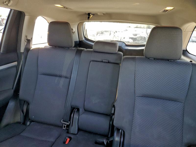 Фото 10 - TOYOTA HIGHLANDER