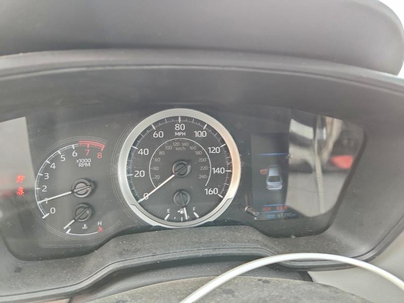 Фото 9 - TOYOTA COROLLA