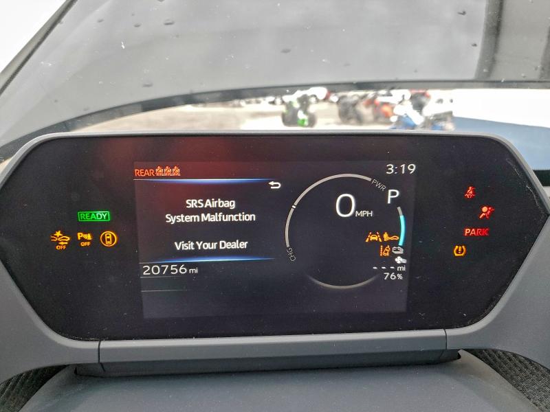 Фото 9 - TOYOTA BZ4X XLE